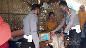 Peduli Korban Laka Lantas, Satlantas Polres Sumenep Berikan Paket Sembako
