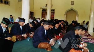 Pengasuh Ponpes Mansyaul Ulum Congkop Lepas Guru Tugas untuk Wilayah Jatim