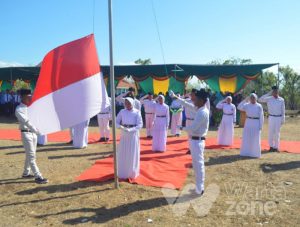 Kenakan Pakaian Adat, Upacara HUT RI ke-75 di Yayasan Ponpes Al-Arief Giliraja Berlangsung Khidmat