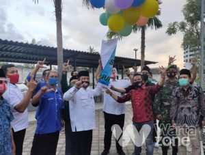 Tandatangani Pakta Integritas, Bawaslu Jember Ingatkan Paslon Jaga Pemilu Sehat dan Jurdil