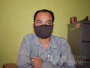 Diduga Langgar Aturan, Bawaslu Sumenep Copot APK Paslon Pilbup