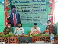 Foto: Menteri Desa PDTT, Abdul Halim Iskandar, saat hadir di Desa Lobuk, Kecamatan Bluto, Sumenep, Madura, Jawa Timur, dalam rangka meninjau pengelolaan Badan Usaha Milik Desa (Bumdes).