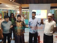 Foto: Tim pasangan calon Bupati dan Wakil Bupati Sumenep nomor urut 2, Fattah Jasin - KH. Ali Fikri, saat mendeklarasikan kemenangannya.
