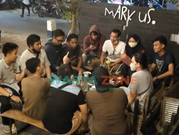 Foto: Pengurus Besar Esports Indonesia (PBESI) wilayah Pamekasan, saat melakukan rapat perdana.