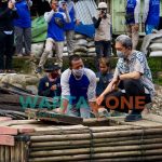 Foto: Wakil Wali Kota Bogor, Dedie A Rachim (kanan) saat bebersih sungai di wilayah aliran sungai Ciliwung di Kampung Padabeunghar, Pulo Geulis, Kelurahan Babakan Pasar, Kecamatan Bogor Tengah, Kota Bogor.