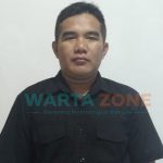 Koordinator Jurnalis Bintang Sembilan (JB9) Sumenep, Ahmad Rahman, dalam bincang santai bersama sejumlah media.