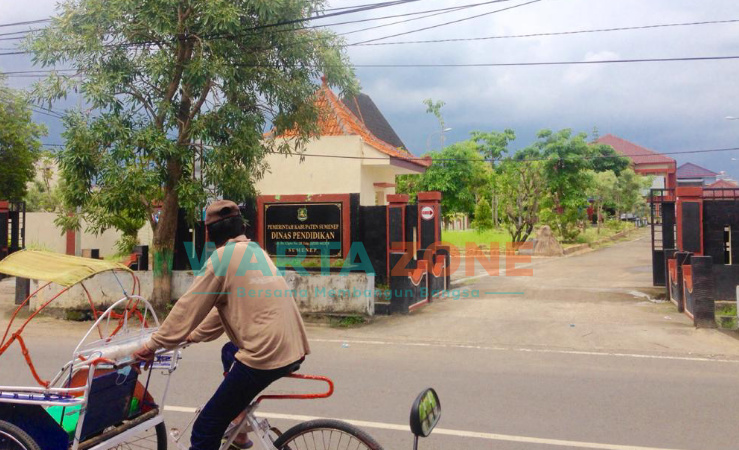 Disdik Sumenep Targetkan Sosialisasi SIPLah Maksimal