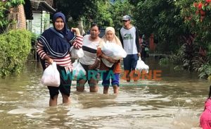 Jebolnya Bendungan di Desa Andongrejo, Penyebab Banjir di Jember