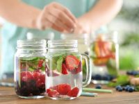 Sederet Manfaat Infused Water dari Detoks Hingga Turun Berat Badan.