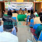 Pemdes Banbaru, Pulau Giliraja, Kecamatan Giligenting, saat menggelar musyawarah perencanaan pembangunan desa (Musrenbangdes).