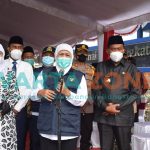 KOMPAK: Gubernur Khofifah didampingi Bupati dan Wabup Sumenep saat memberikan arahan di Pelabuhan Dungkek (Foto: Abd Wakid)