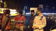 Foto: Polisi di Jember saat melakukan pengecekan kendaraan bermotor yang tidak standar dan mencegah terjadinya balap liar.