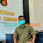 BERMASKER: Kasat Reskrim Polres Sumenep, AKP Fared Yusuf saat ditemui di ruang kerjanya (Foto: Abd Wakid)
