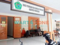 TERBUKA: Kantor Dinas Perumahan dan Kawasan Permukiman Kabupaten Pamekasan (Foto: Agus Wandi)