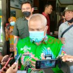 LUGAS: Kepala Dinas Sosial (Dinsos) Sumenep, Moh. Iksan, saat menyampaikan regulasi bantuan sosial (Foto: Abd Wakid)