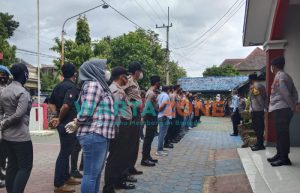 Napi Rutan Klas II-B Sumenep Terciduk Simpan Sajam