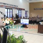 Foto: Kapolda Jawa Timur Irjen Pol Nico Afinta, saat melakukan koordinasi dengan jajaran di Polresta Banyuwangi.