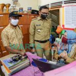 Foto: Wali Kota Bogor, Bima Arya (tengah) saat melakukan pengecekan kesiapan PTM (Pembelajaran Tatap Muda.