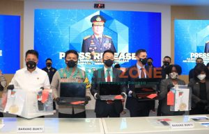 Curi Kesempatan di Tengah Pandemi, Dua Pembuat Website Palsu Dibongkar Polda Jatim