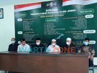 TANGGAP: PCNU dan Pagar Nusa Jember saat memberikan keterangan atas insiden bentrok anggota silat (Foto: Nur Imatus Safitri)