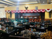 KHIDMAT: Rapat paripurna LKPJ Bupati Sumenep tahun 2020 (Foto: Abd Wakid)