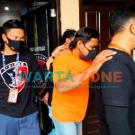 PASRAH: Tiga tersangka penambakan di wilayah Kecamatan Sepulu, Bangkalan saat digelandang polisi (Foto: Dok. WARTA ZONE)