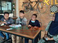 Foto: Ketua NPCI Jember Kusbandono, saat menggelar pres rilis terkait Lomba di Pekan Paralimpik Provinsi (Peparprov) Jawa Timur ke-1 Tahun 2021 di salah satu Cafe di Jember.