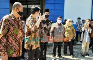 Tinjau SRG Pemda Jember, Wabup Gus Firjaun Sambut Kunjungan Wamendag RI