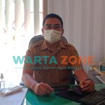 JELAS: Kabid Perumahan Dan Tata Bangunan, DPKP Pamekasan, Didik, saat memberikan keterangan (Foto: Agus Wandi)