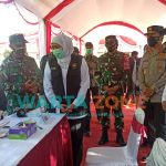 Foto: Forkopimda Jawa Timur, saat meninjau Vaksinasi massal di Kabupaten Sumenep, Madura, Jawa Timur.