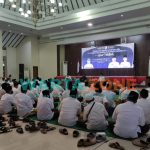 KHIDMAT: Pembinaan mental spiritual ASN Pemerintah Daerah Kabupaten Jember dengan mengundang Gus Miftah di Pendapa Wahyawibawagraha (Foto: Nur Imatus Safitri)