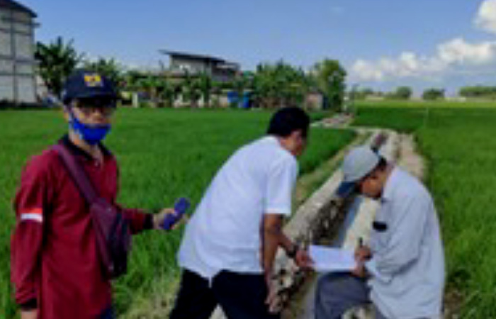 FOTO: Pekerjaan Proyek P3-TGAI di Desa Geddungan Kecamatan Batuan Kabupaten Sumenep, selesai 50 persen dan dalam proses menunggu termin untuk 50 persen pada bulan Juli 2021.