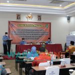 Foto: Sekretaris Daerah (Sekda) Kabupaten Sumenep, Ir. Edy Rasiyadi, saat membuka Sosialisasi Kebijakan Penanaman Modal dan Kemitraan Usaha, di De Bagraf Hotel.