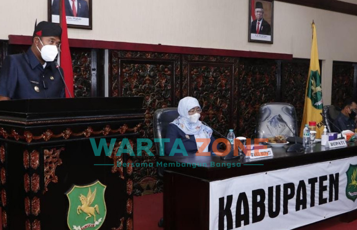 LUGAS: Bupati Sumenep, Achmad Fauzi, saat memberikan arahan dalam acara Musrenbang RPJMD Tahun 2021-2026 (Foto: Dok. WARTA ZONE)