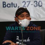 BERMASKER: Bupati Sumenep, Achmad Fauzi (Foto: Dok. WARTA ZONE)
