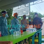 SIGAP: Bupati Sumenep, Achmad Fauzi, bersama jajaran Forkopimda, saat meninjau kesiagaan petugas medis di pos perbatasan, di wilayah Pasongsongan (Foto: Ajie Putra)