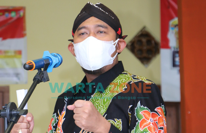 Foto: Bupati Sumenep, Madura, Achmad Fauzi, saat menyampaikan sambutan dalam sebuah acara.