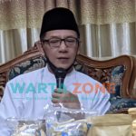 Caption : Wakil Bupati Jember, Muhammad Balya Firjaun Barlaman (Gus Firjaun) saat ditemui di kediamannya.