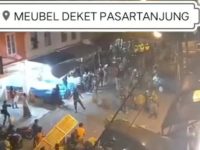 Caption: Tangkap layar (screenshot) potongan video hoax yang diunggah oleh Akun Facebook 'Dian' yang berdurasi 25 detik dan diberi tanda 'Meubel Deket Pasar Tanjung'.