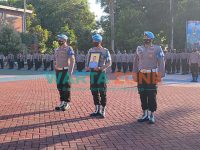 BERLANGSUNG: Upacara pemberhentian tidak dengan hormat salah satu anggota polisi (Foto: Dok. WARTA ZONE)