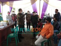Caption: Kegiatan Bupati Jember dan jajaran Forkopimda di Desa Kaliglagah, Kecamatan Sumberbaru, Kamis (22/7/2021).