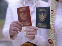 Foto; Penerbitan Buku Nikah bagi Warga Muslim. (Foto: dok. cermati.com)