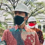 Foto: Wakil Wali Kota Bogor, Dedie A Rachim saat di lokasi pembangunan, untuk mengintegrasikan antara Alun - Alun dan Stasiun Bogor.