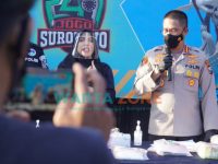 Foto: Polrestabes Surabaya, saat menggelar konferensi pers ungkap peredaran narkoba di wilayah Jawa Timur jenis sabu-sabu seberat ± 13,4 Kg.
