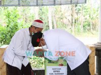 Foto: Bupati Sumenep, Achmad Fauzi saat bersilaturrahim ke salah satu Pondok Pesantren.