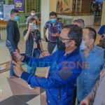 Foto: Wali Kota Bogor, Bima Arya, Kapolresta Bogor Kota Kombespol Susatyo Purnomo Condro, saat meninjau kesiapan pengoperasian mall dan pusat perbelanjaan.