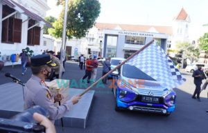 Menuju Zona Hijau, Polrestabes Surabaya Luncurkan Mobil Masker Keliling