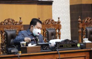 Penyampaian KUPA-PPAS Perubahan APBD Tahun 2021, DPRD Banyuwangi Gelar Paripurna Secara Virtual