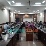Caption : Rapat Dengar Pendapat di Gedung Parlemen DPRD Jember, Selasa (7/9/2021).