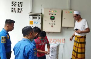 Misi Kemanusiaan, Wabup Jember Sumbang Dua Tandu untuk Petugas Damkar dari Dana Pribadi
